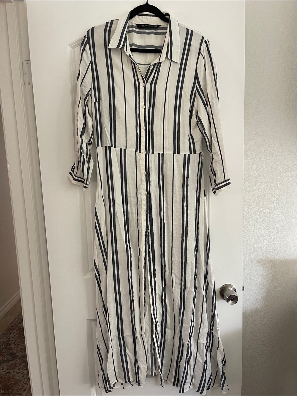 Zara White Maxi Dress with Navy Vertical Stripes
